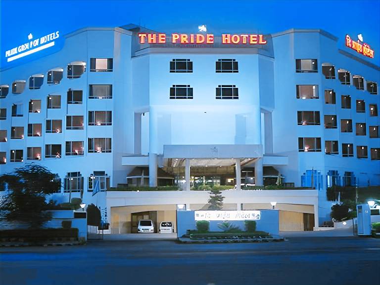 The Pride Hotel Nagpur