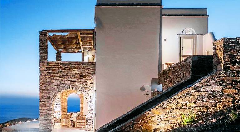 Fully equipped villa with patio, yard & jacuzzi | Good for workation | Pets allowed — photo 5