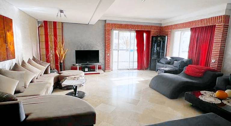 Holiday apartment with pool — photo 2