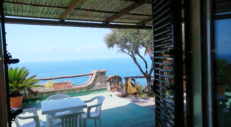 Beautiful rental apartment with yard, sauna & grill | Beach nearby | Suitable for remote work | Pets are welcome — photo 3