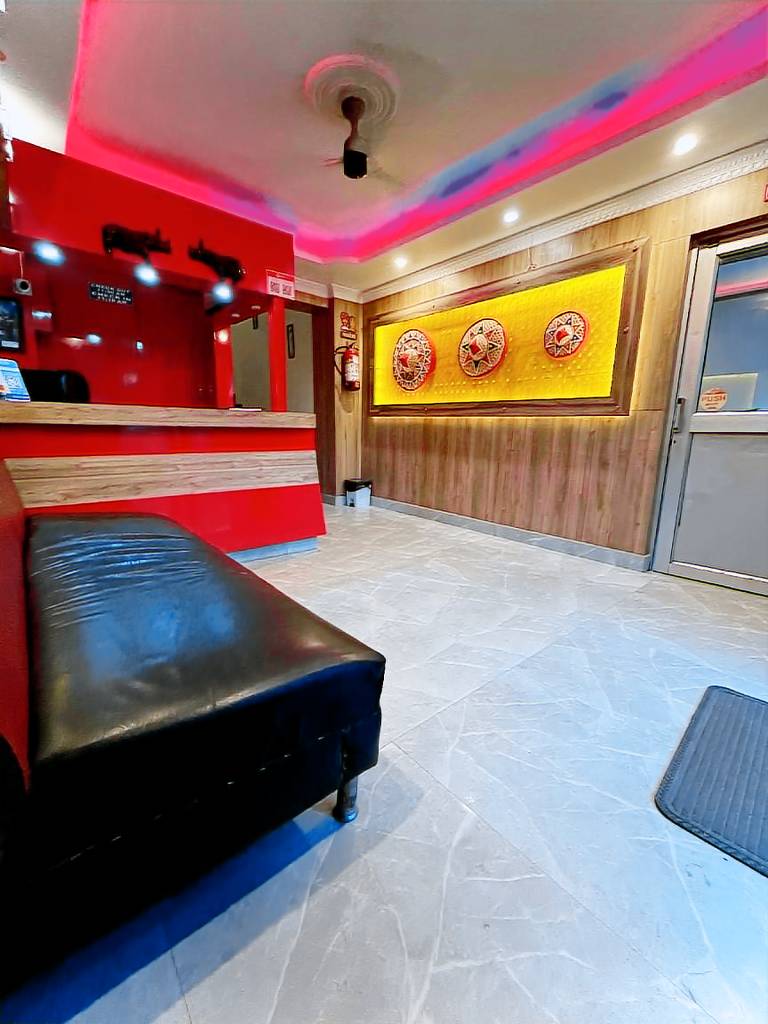 NEW HOTEL RHINO — photo 4