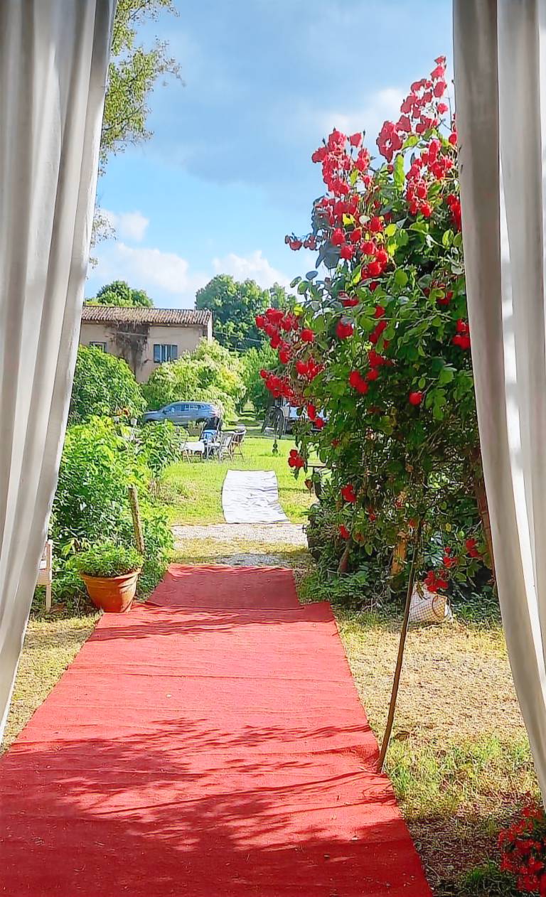 Villa with patio, garden & barbeque | Pets are welcome — photo 3