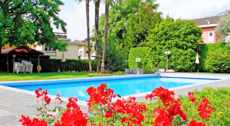 Ferienwohnung mit Garten und Pool in Ascona in Losone