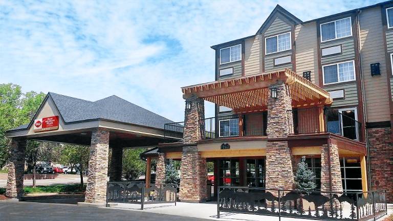 Best Western Plus Peak Vista Inn & Suites in Colorado Springs, CO