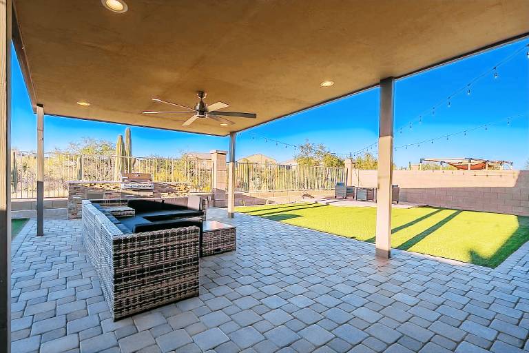 House  Sahuarita