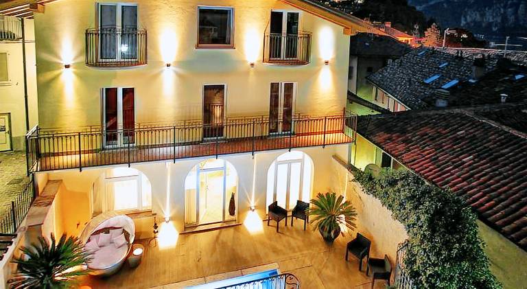 Rental apartment | Pets are welcome in Malgrate