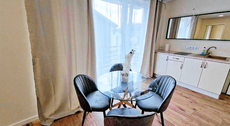 Serviced apartment with barbeque & terrace — photo 4