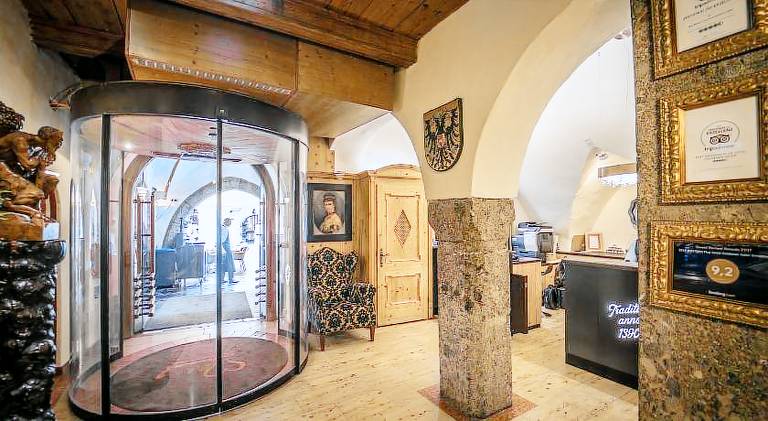 BEST WESTERN Plus Hotel Goldener Adler Innsbruck — photo 4