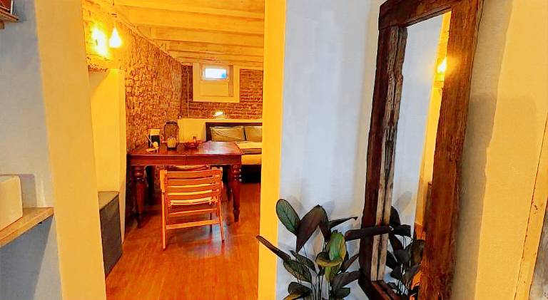 Rental apartment with garden & patio — photo 4