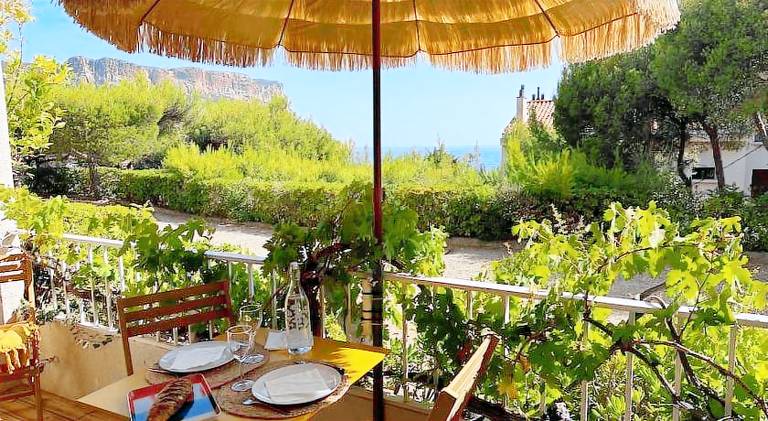 Rental apartment | Next to the beach | Pet-friendly in Cassis
