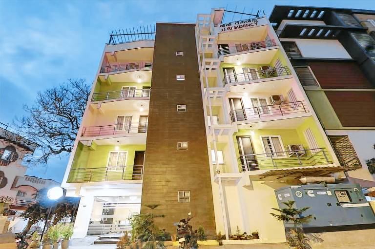 Treebo JJ Residency