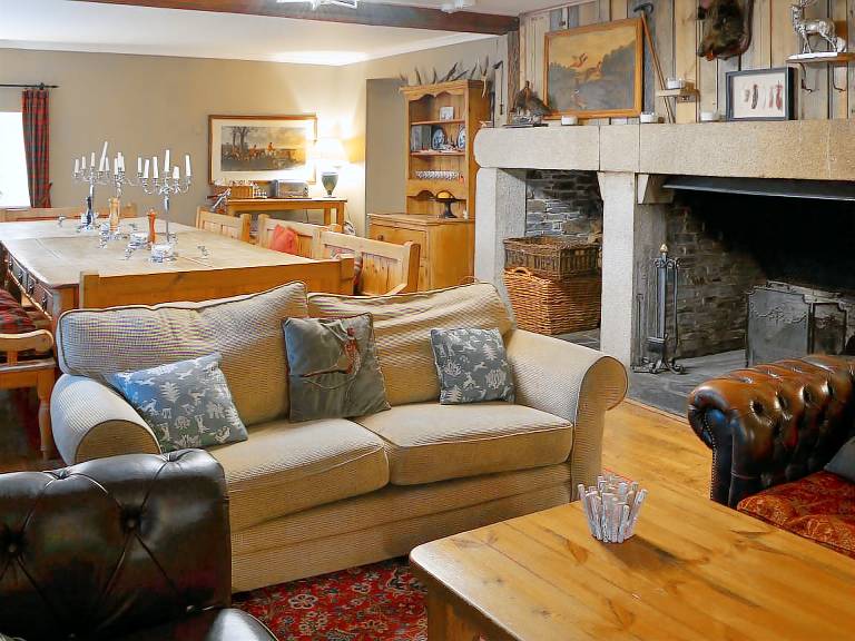 Cottage with yard & barbeque — photo 3