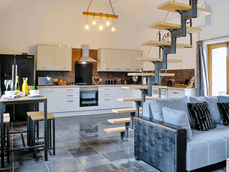Cottage Lledrod