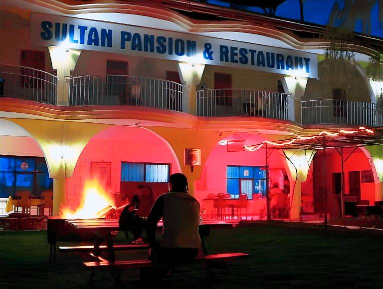 Sultan Pansion Bird Paradise in Kayseri
