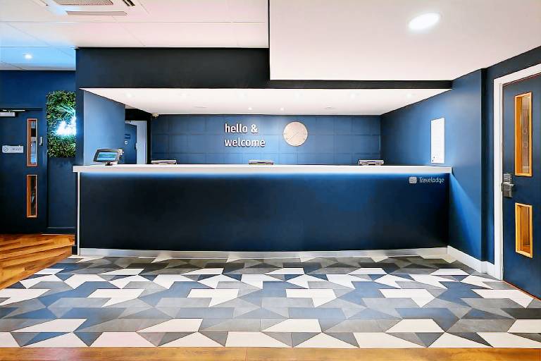 Travelodge Manchester Central — photo 4