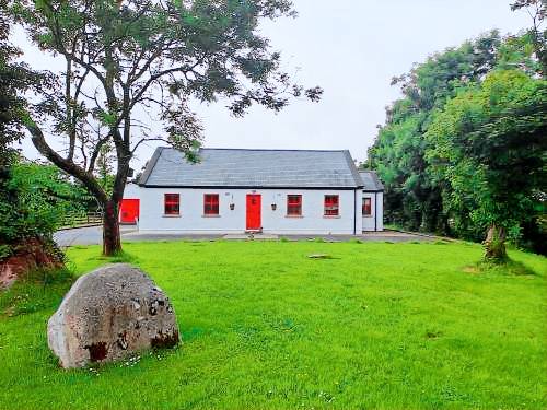House Louisburgh