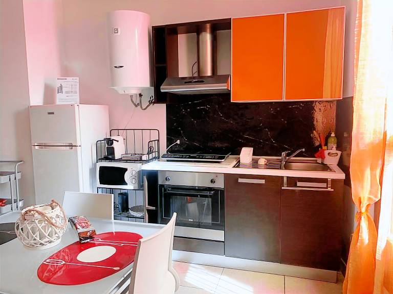 Rental apartment with fast internet | City view — photo 3