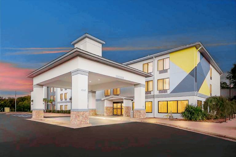 Spark by Hilton Tuscaloosa University — photo 2