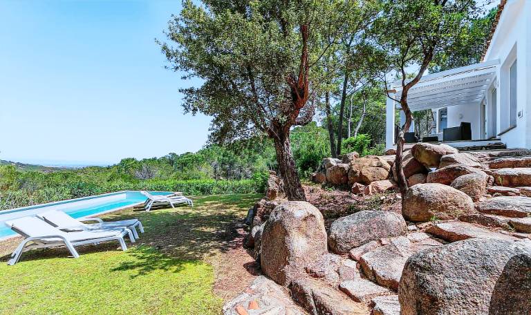 Villa Paradiso – Tranquility and Sea Views in Southern Sardinia — photo 4