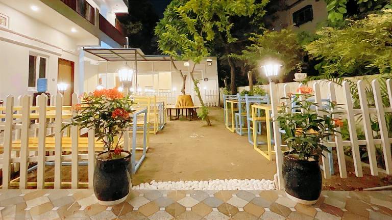 Flying Dutchman Hostel — photo 3