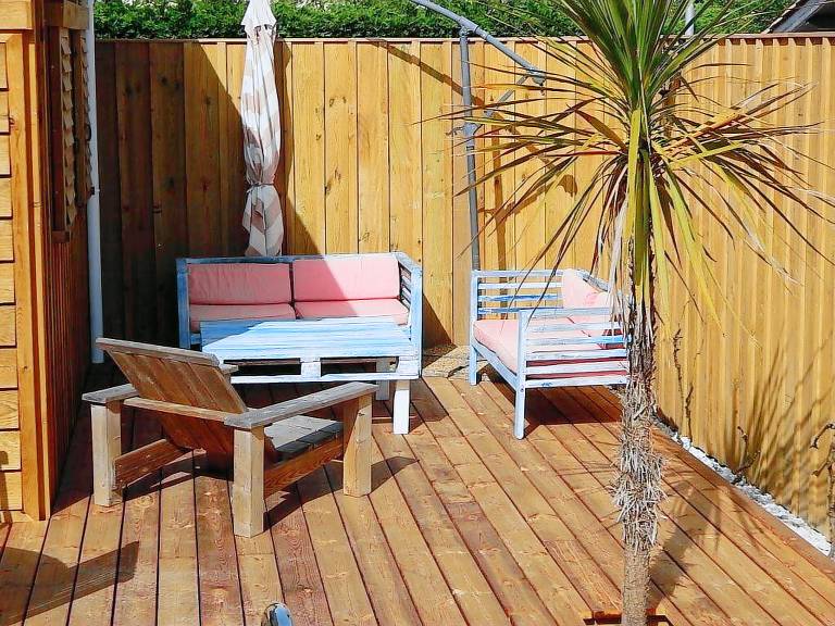 Fully equipped vacation home with garden & private pool | Beach nearby | Dogs allowed — photo 5