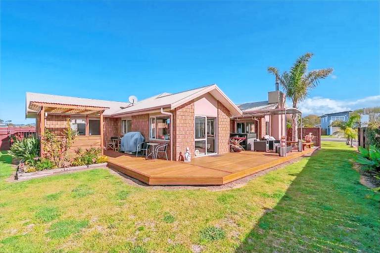 House Whitianga