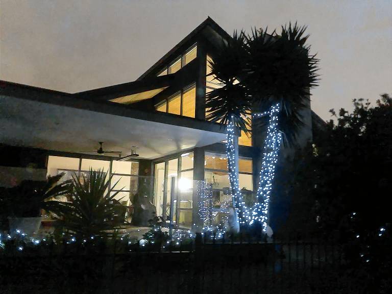House  Werribee South