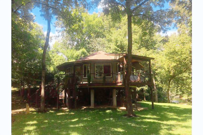 Cabin Hot Springs