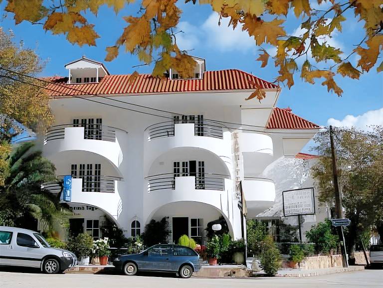 ODYSSEUS PALACE in Kefalonia