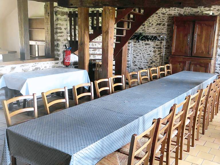 Charming Cottage Near 24H Le Mans, 3 Bedrooms, Garden, and Ping-Pong — photo 5
