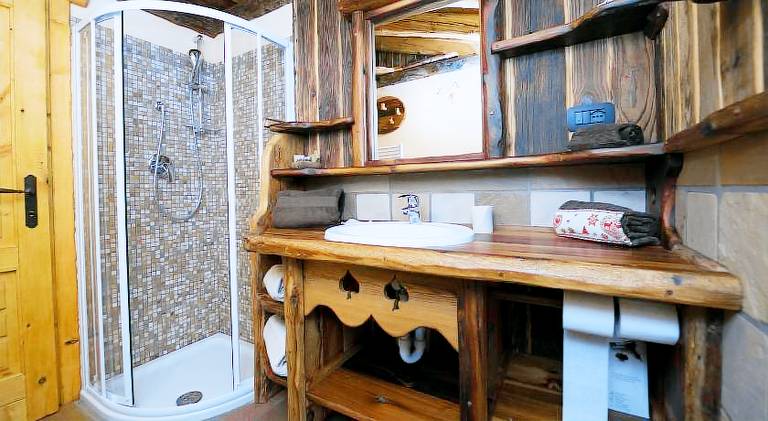 Rental apartment with terrace, garden & barbecue — photo 2