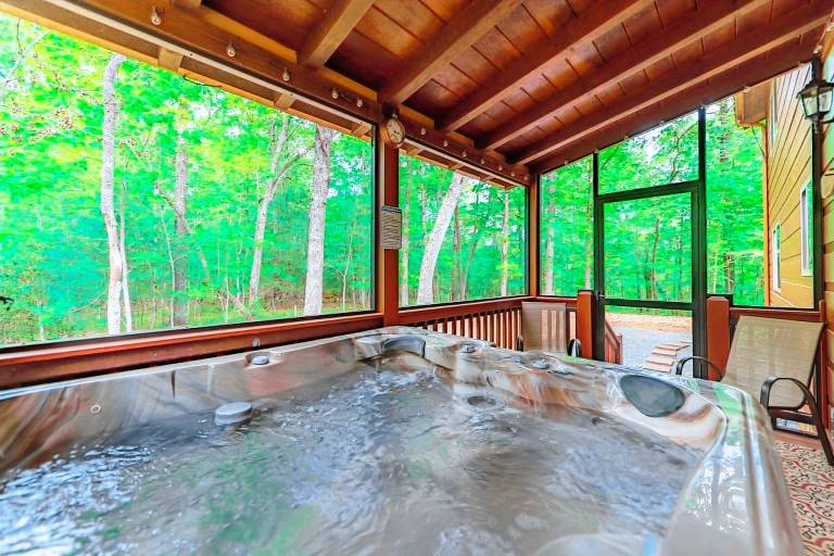 Firefly Cabin Hot Tub Firepit & Pet Friendly