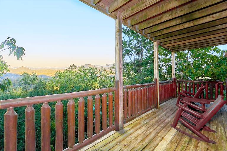 House with grill, jacuzzi & fast internet | Mountain view — photo 4