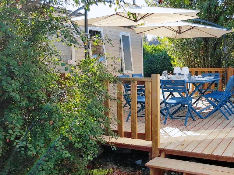 Mobile home with terrace & heated pool — photo 4