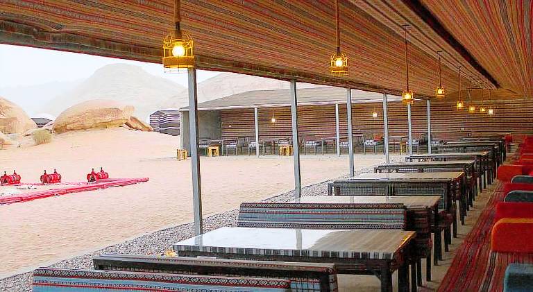 Desert Season Luxury Camp Wadi Rum Boutique Tents & Stargazing — photo 4