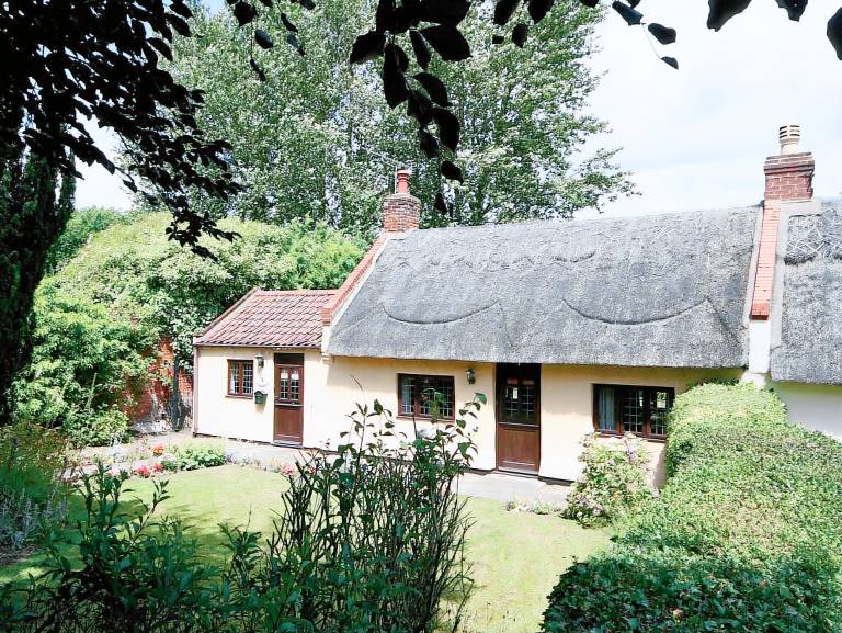 Cottage Horning