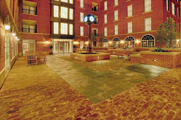 Archer Hotel Old Town Alexandria in Alexandria, VA