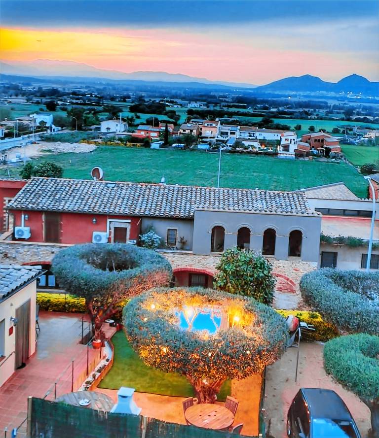 Fully equipped wonderful vacation home with patio, grill & fast internet | Garden view | Pets are welcome in Begur
