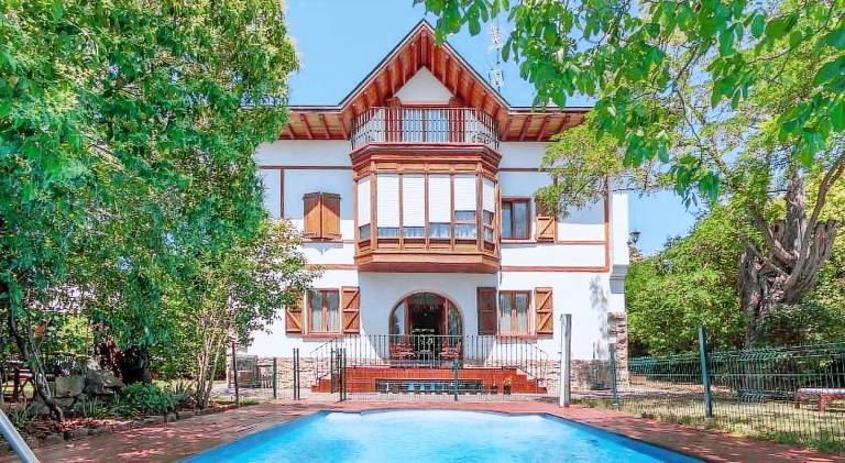 Villa Burlada