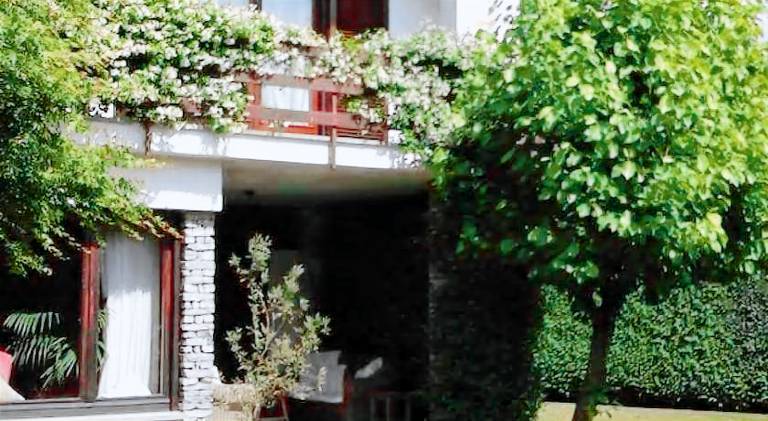 Villa with 4 rooms for 10 persons in Baveno