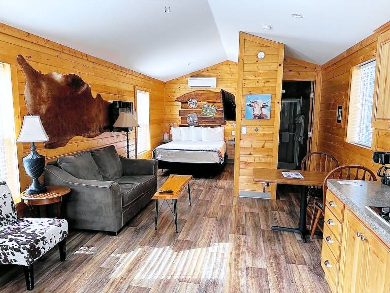 Lodge  Packwood
