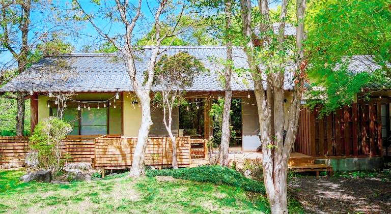 Villa with hot tub | Pets allowed — photo 5