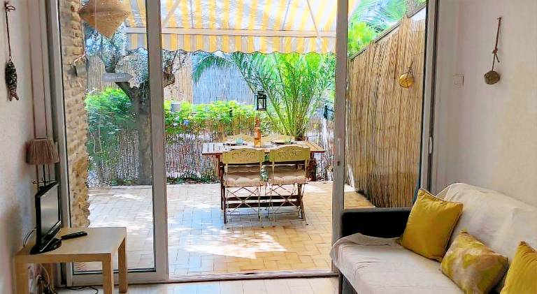 Rental apartment with 1 room for 4 persons in La Valette-du-Var