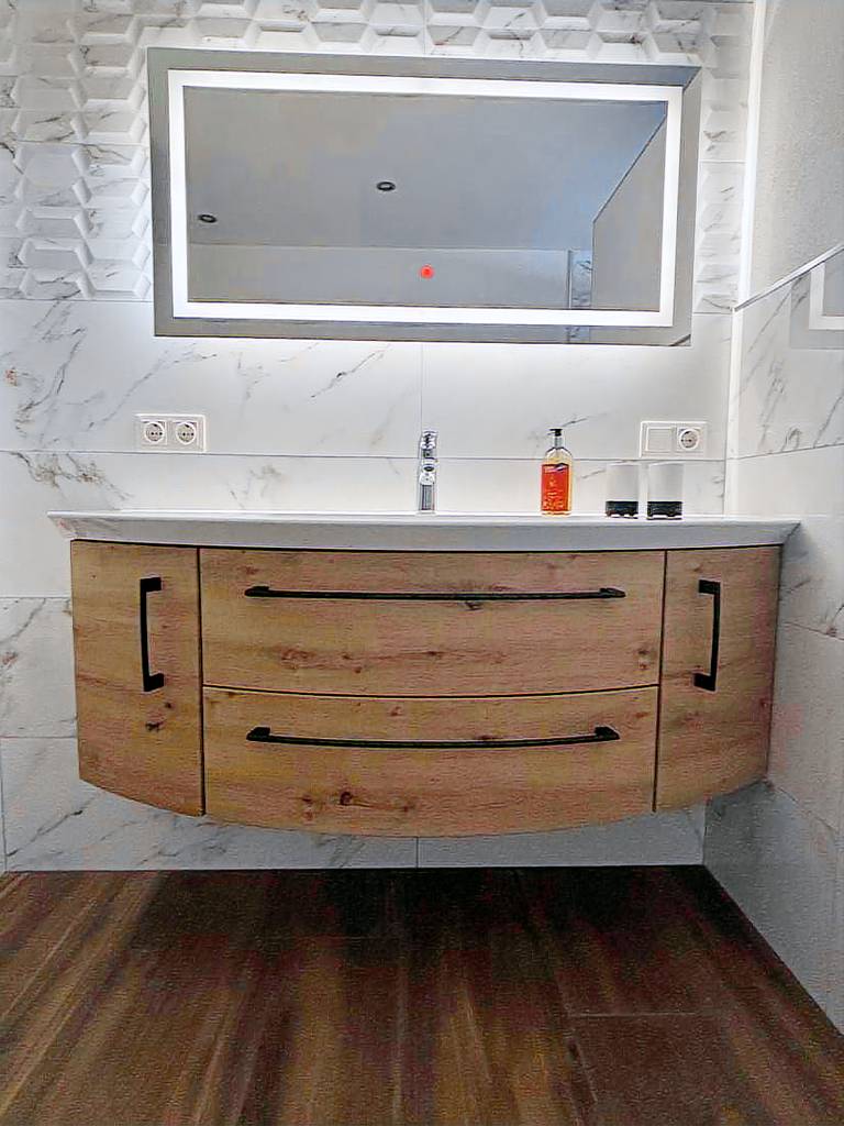 Charming Apartment in Goldegg, Austria - Mountain Views & Private Entrance — photo 2