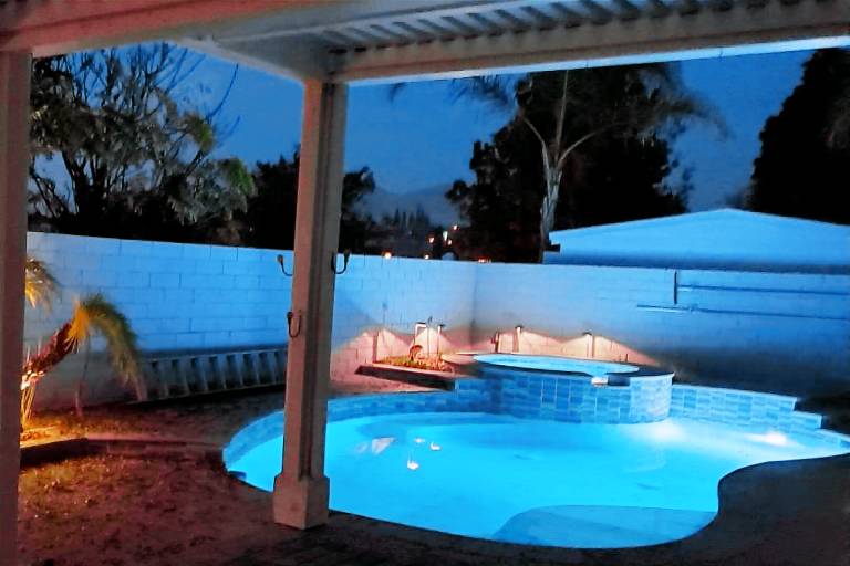 House with private pool — photo 2