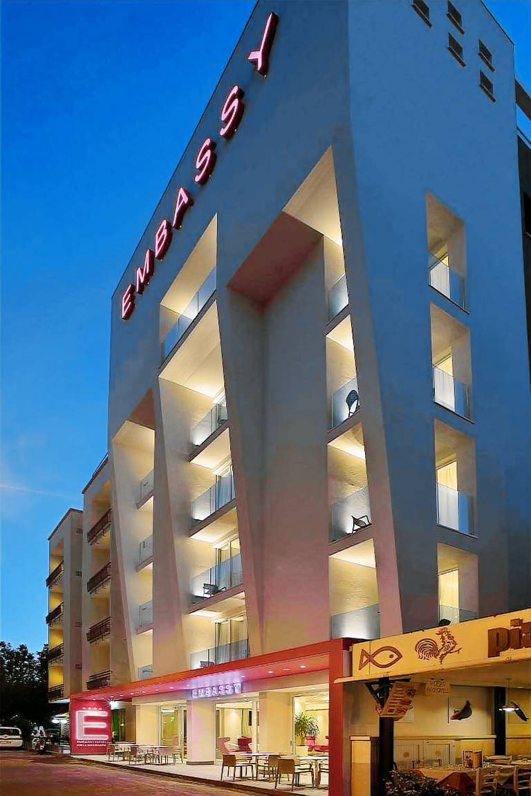 Embassy Hotel & Spa — photo 4