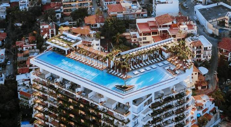 Maxwell Collection Romantic Zone in Puerto Vallarta