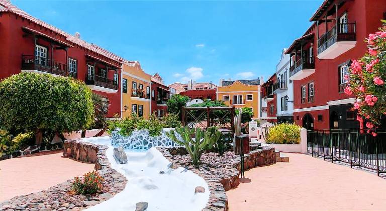 Wonderful vacation home with garden, pool & barbecue | Good for workation | Pets allowed — photo 2