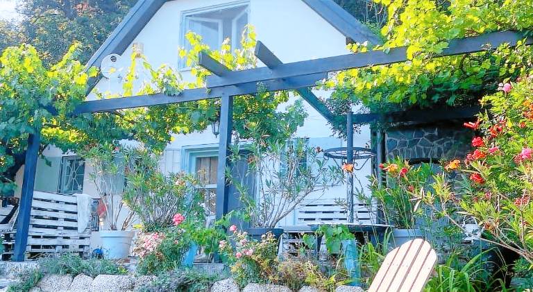 Vacation home with garden, barbeque & patio | Perfect for remote work | Pet-friendly — photo 5