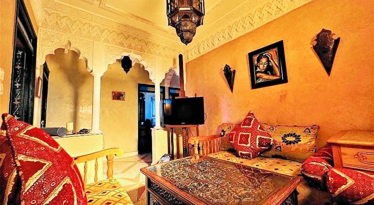 Spacious villa with pool | Pets are welcome — photo 2